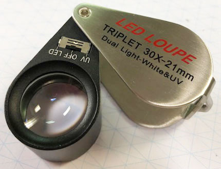 30X Triplet Magnifier w LED-UV