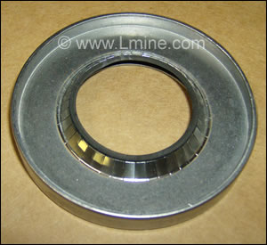 UD-22 Large Rear Seal for Pulverizer
