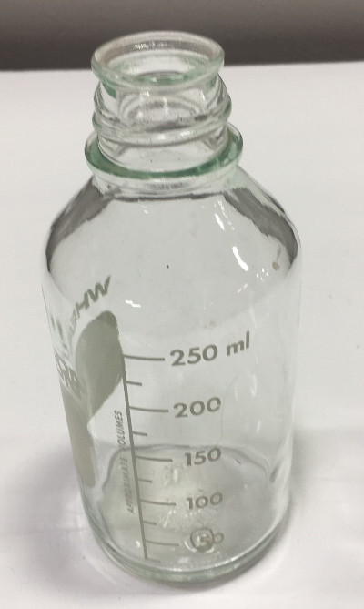 USED 250 ml Wheaton Media/Lab Bottles - no lid - Click Image to Close