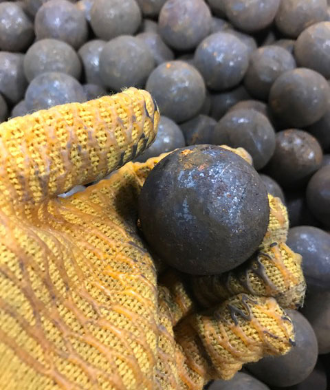 2" Forged Steel grinding Balls 25 Pounds - Click Image to Close