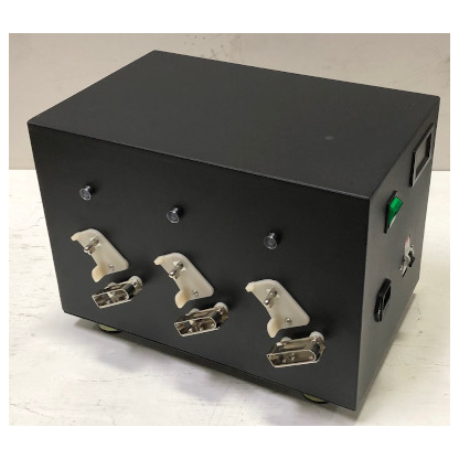 Multiple Li-Ion lamp charger for 6 SE Lamps - Image 3