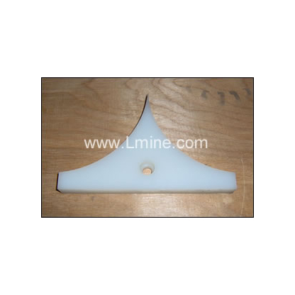 Cheek Plate for 6.5" x 9" Roskamp (Plastic)