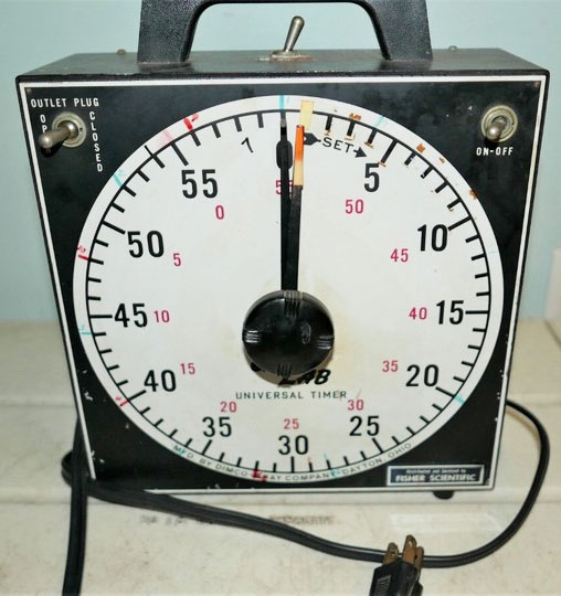 Used Precision 60 minute timer w/2 acc. outlet Model 171