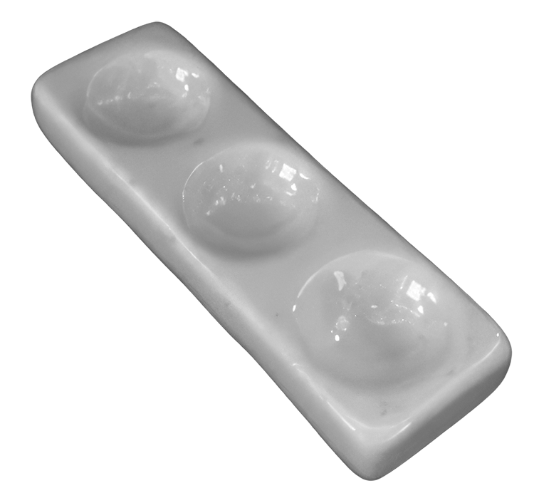 3 Depression Reaction / Spot Plate - Coors # 60425